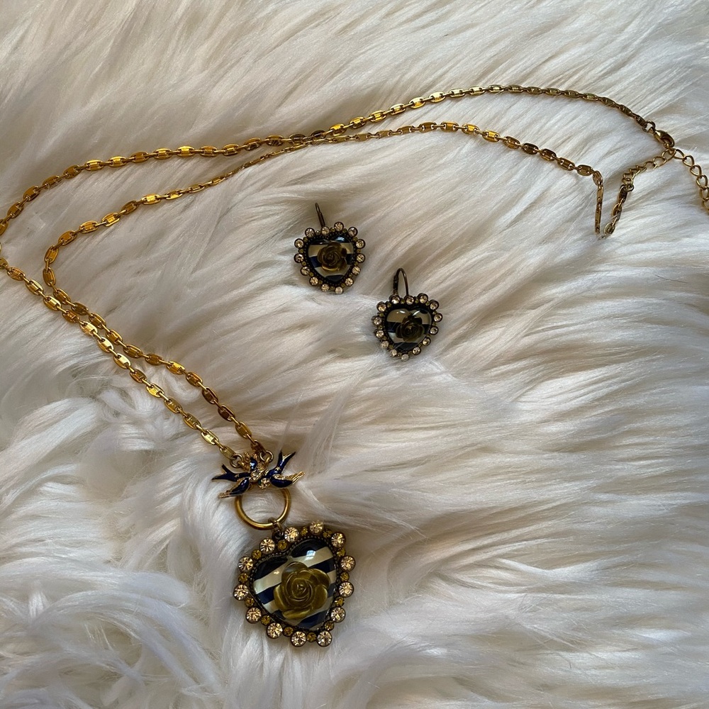 Betsy Johnson necklace and earrings set